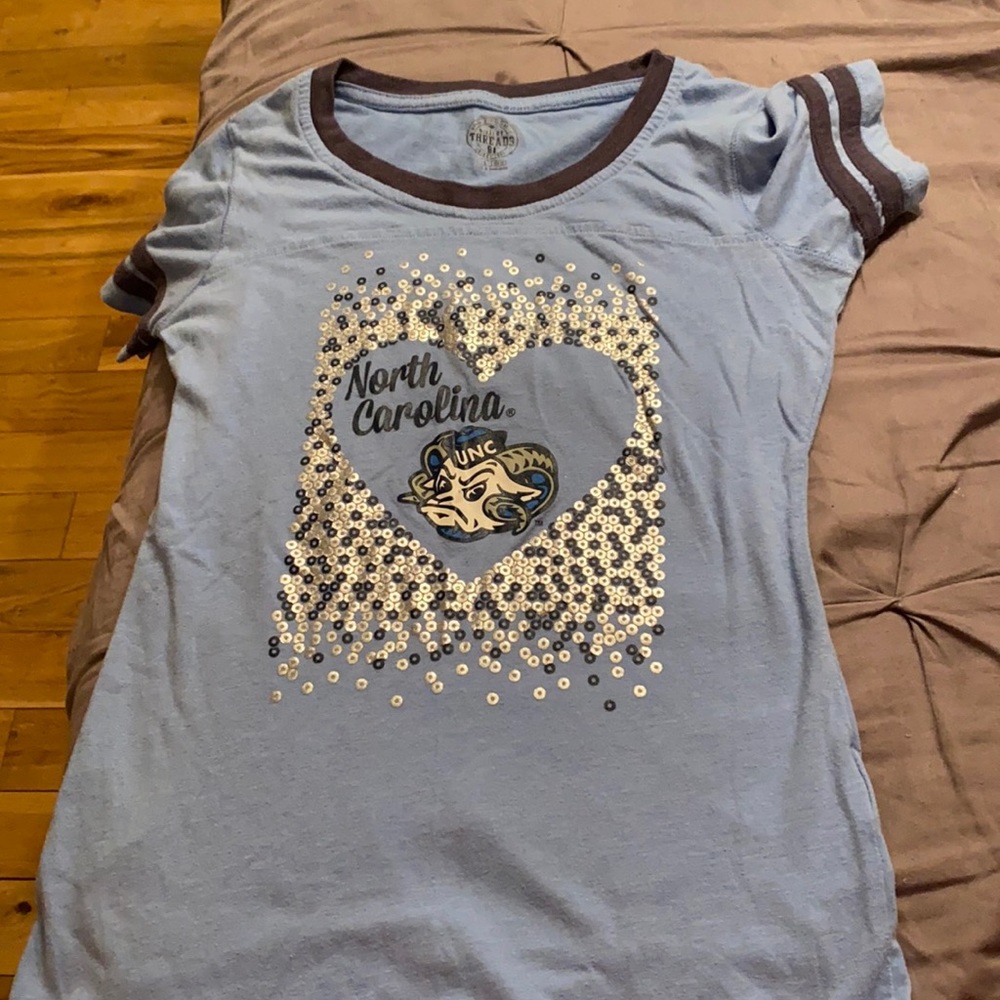 Girls Tar Heel shirt